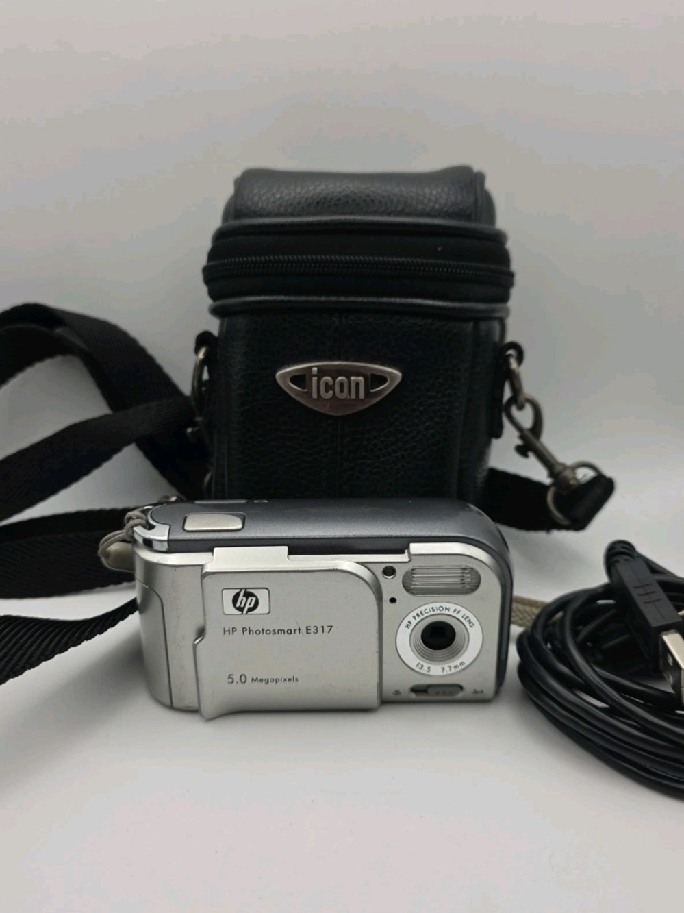 Vintage HP Photosmart E317 Digital Camera - 5.0MP Compact Y2K Digi cam -Tested